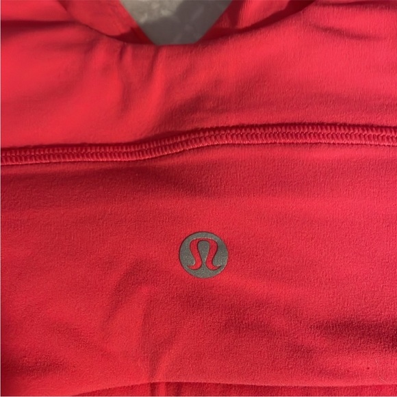 Lululemon Align V-neck Sports Bra - Lipgloss Size 2 - Picture 5 of 6